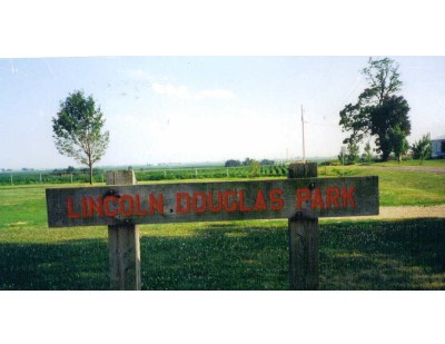 Lincoln-Douglas Park sign