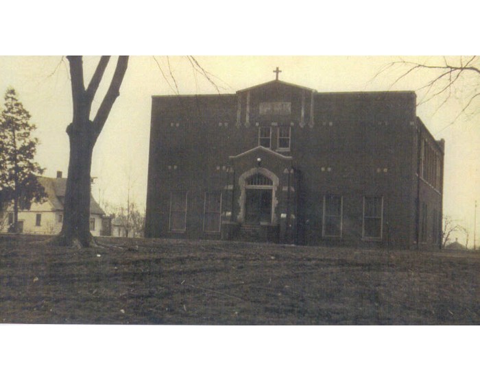 New school built in 1923